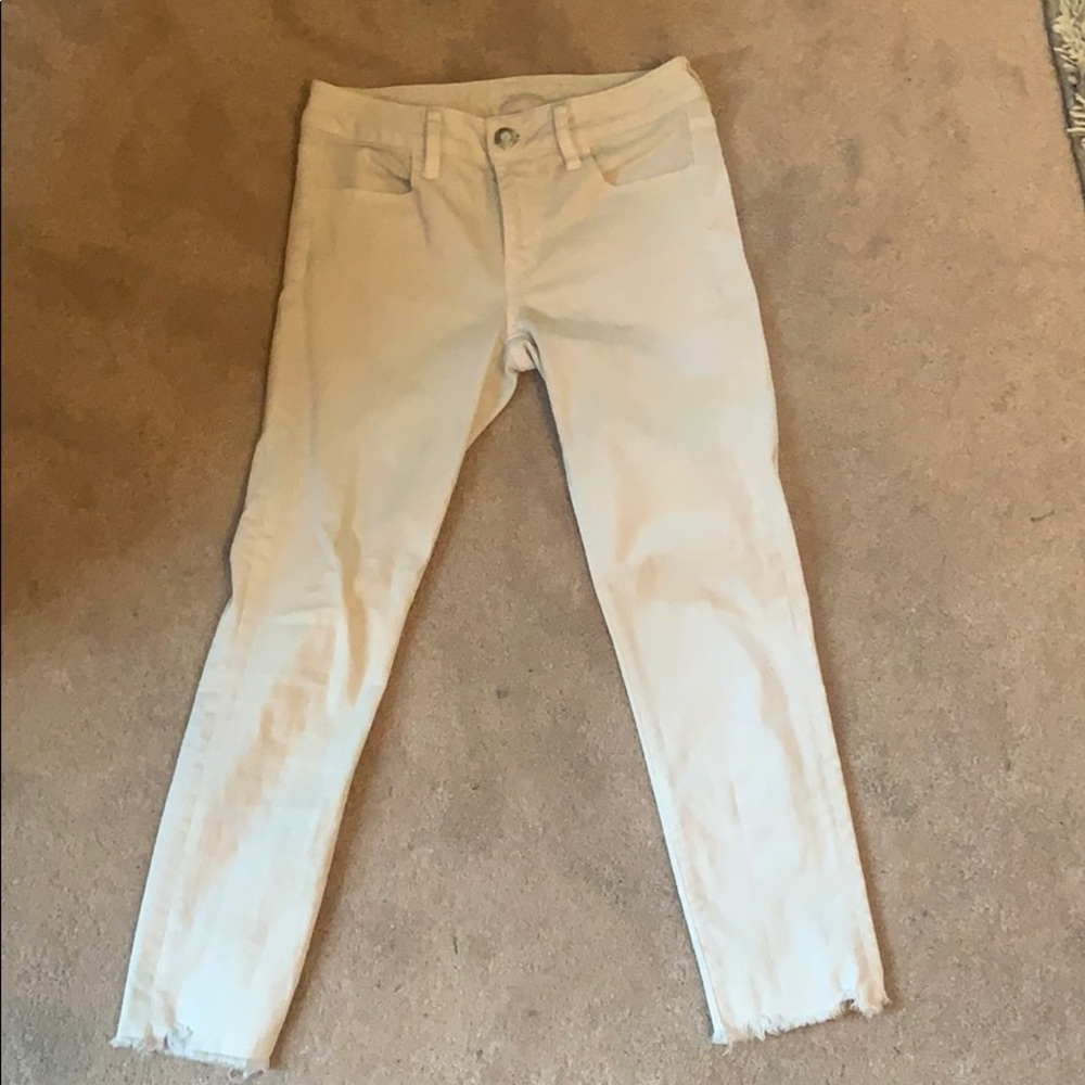 white aeo jeans